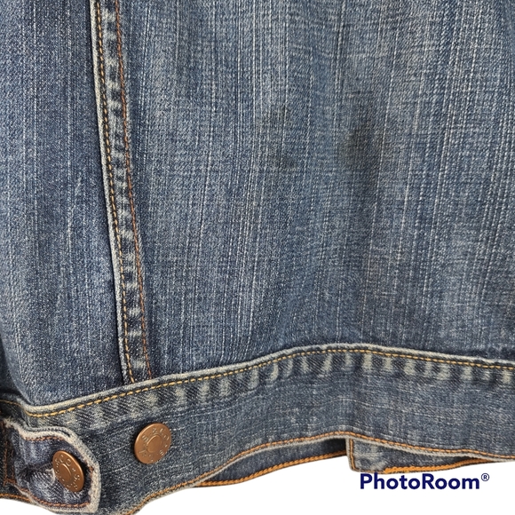 Levi's Slim Trucker Denim Jacket Women's Medium Red Tab PRICE FIRM - Picture 9 of 9